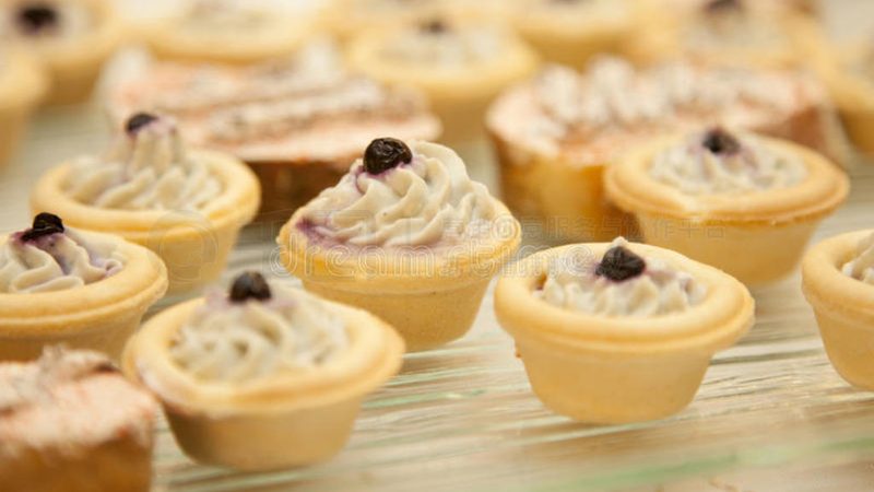 蜜饯果干礼盒材质分类：揭秘其背后的奥秘